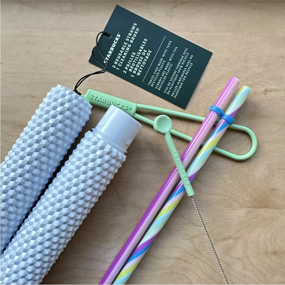 Starbucks 2024 Reusable 2 Plastic Straws Venti Cup Cleaning Brush And Holder
